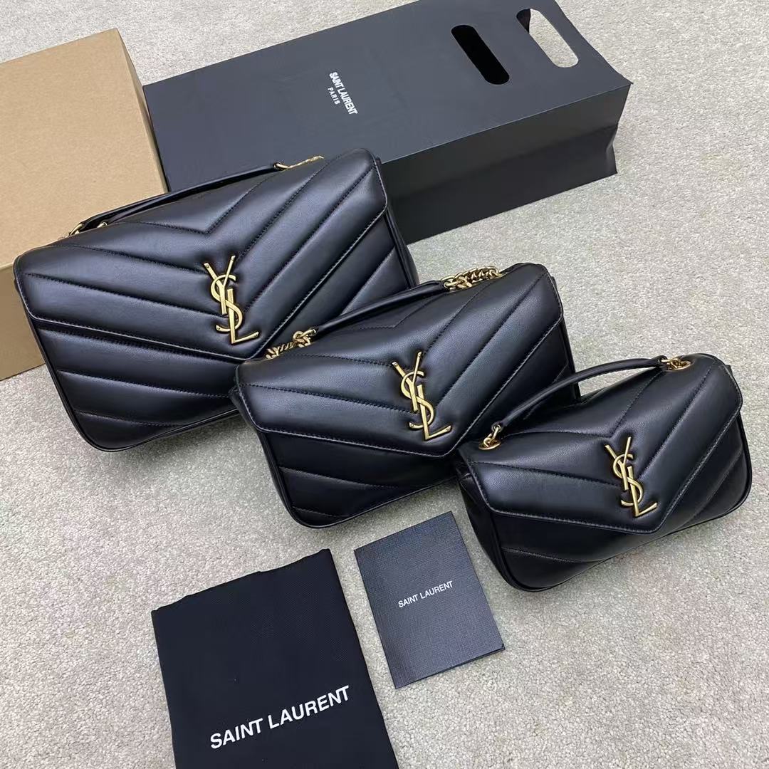 Saint Laurent Chevron Flap Shoulder Bag - Black