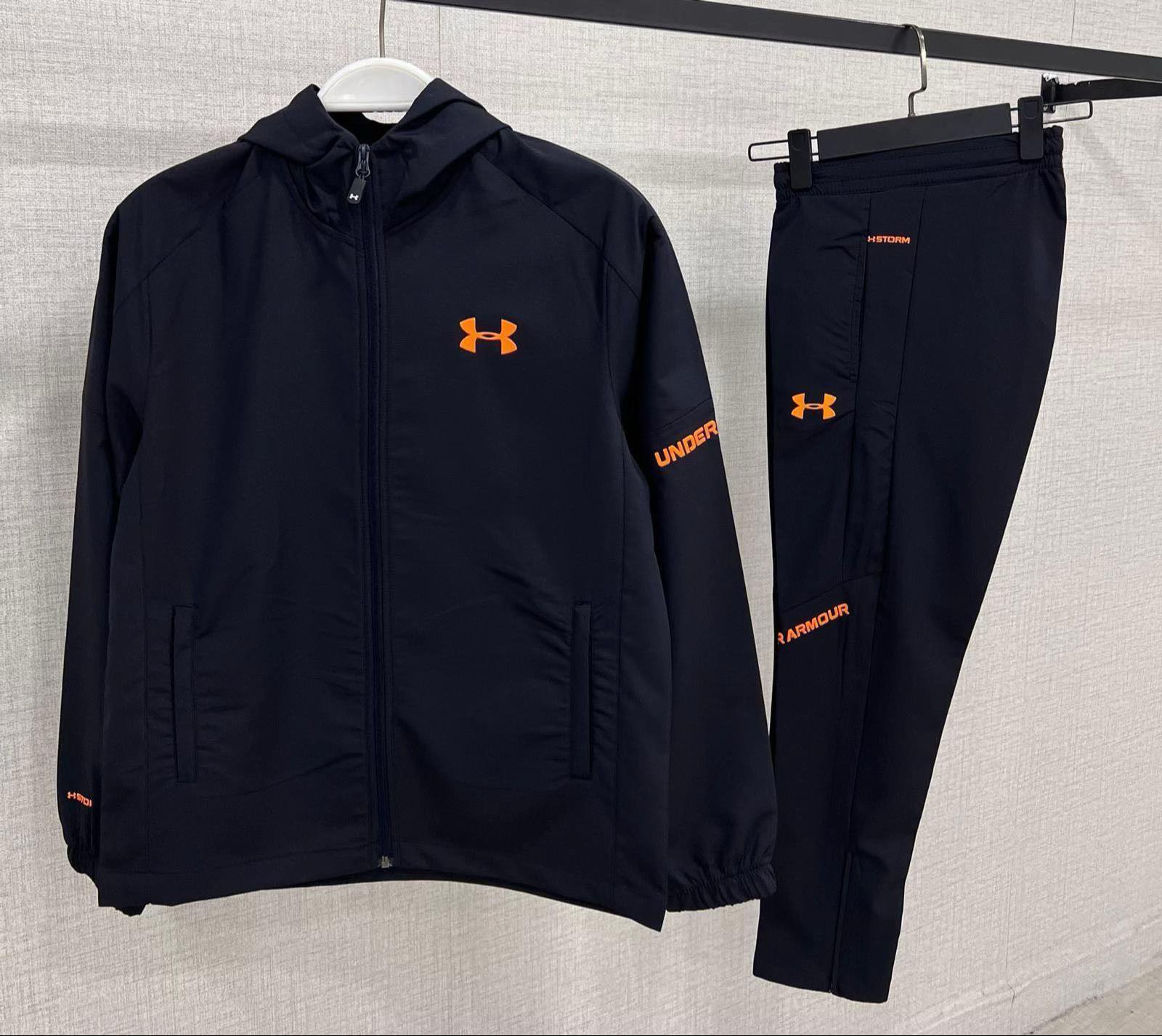 Under Armour Hooded Track Suit