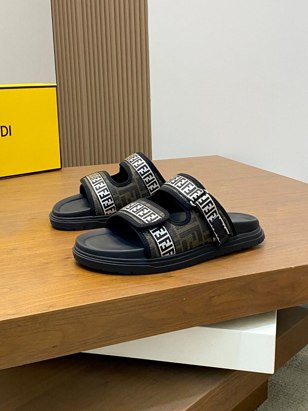 FENDI Brown Monogram Logo-Strap Slide Sandals