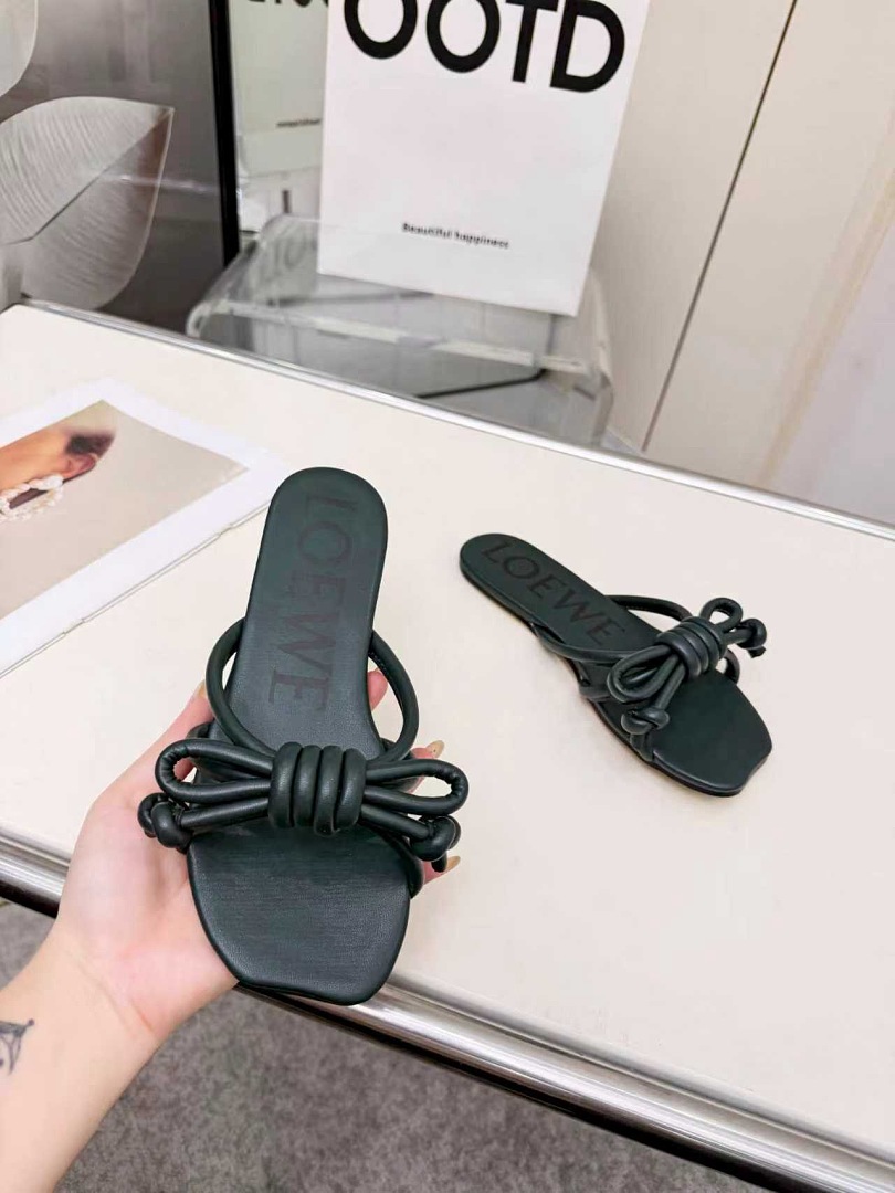 Women's Knotted Strap Slide Sandals