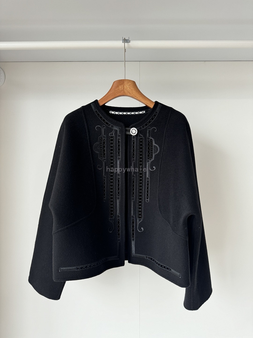 Embroidered Cape Sleeve Jacket