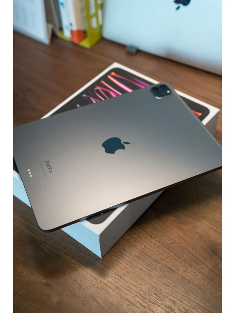 Apple iPad Pro Tablet