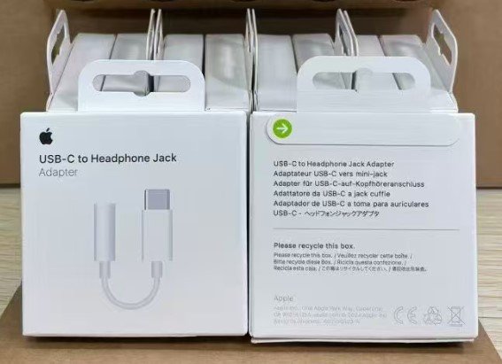 Apple USB-C to 3.5 mm Headphone Jack Adapter