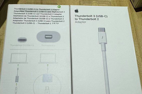 Apple Thunderbolt 3 (USB-C) to Thunderbolt 2 Adapter