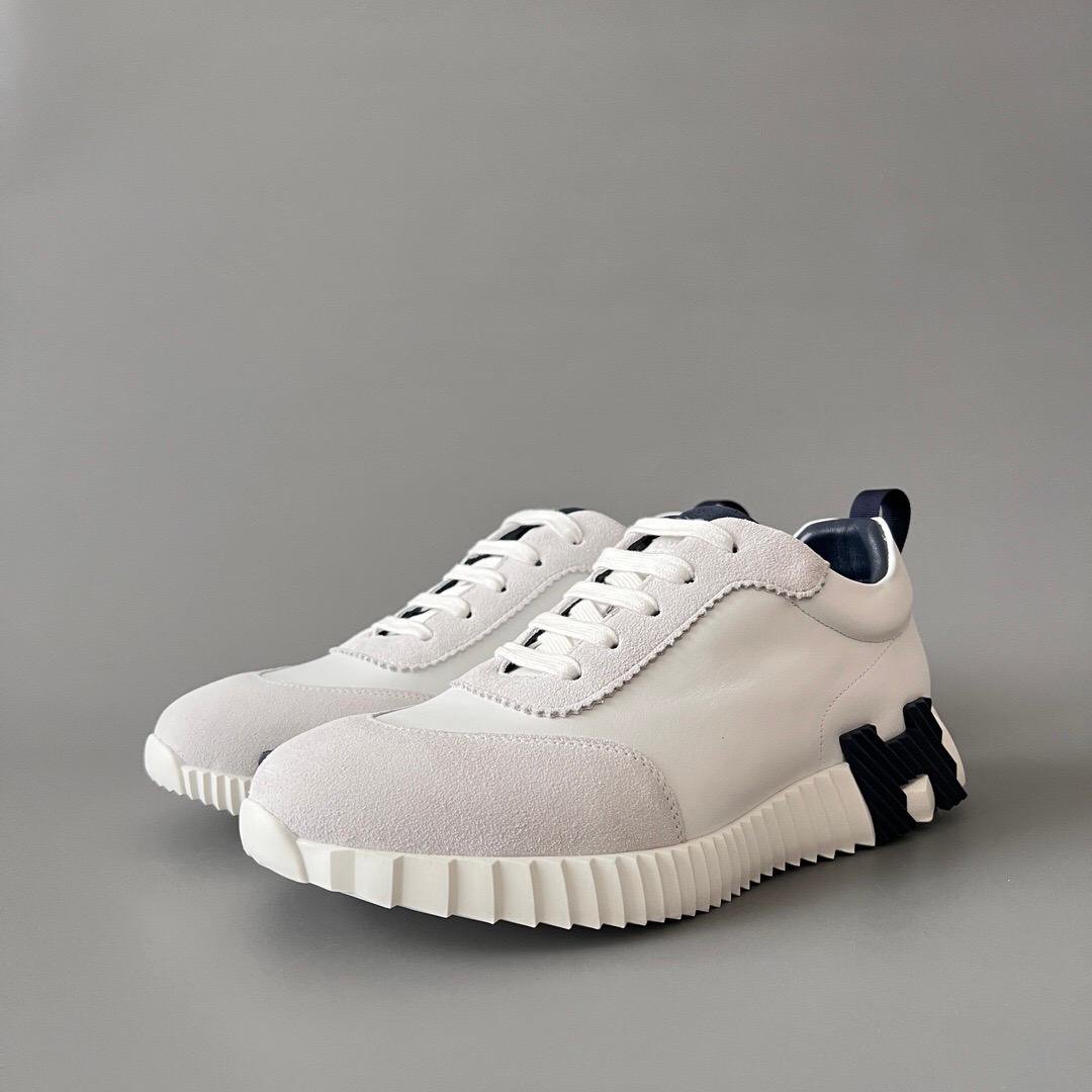 White Low-Top Ribbed-Sole Sneakers