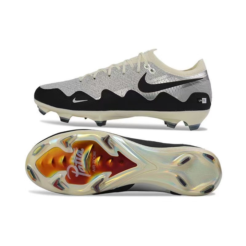 Nike Air Zoom Soccer Cleats