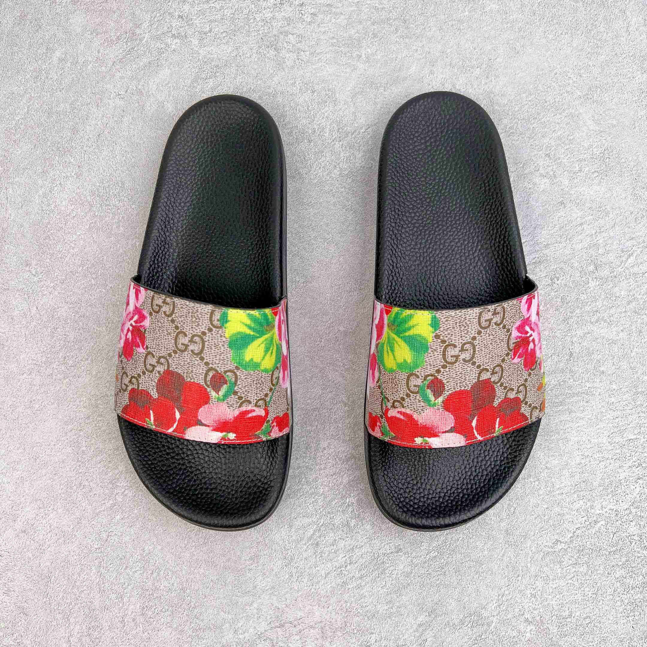 GG Floral Monogram Slide Sandals