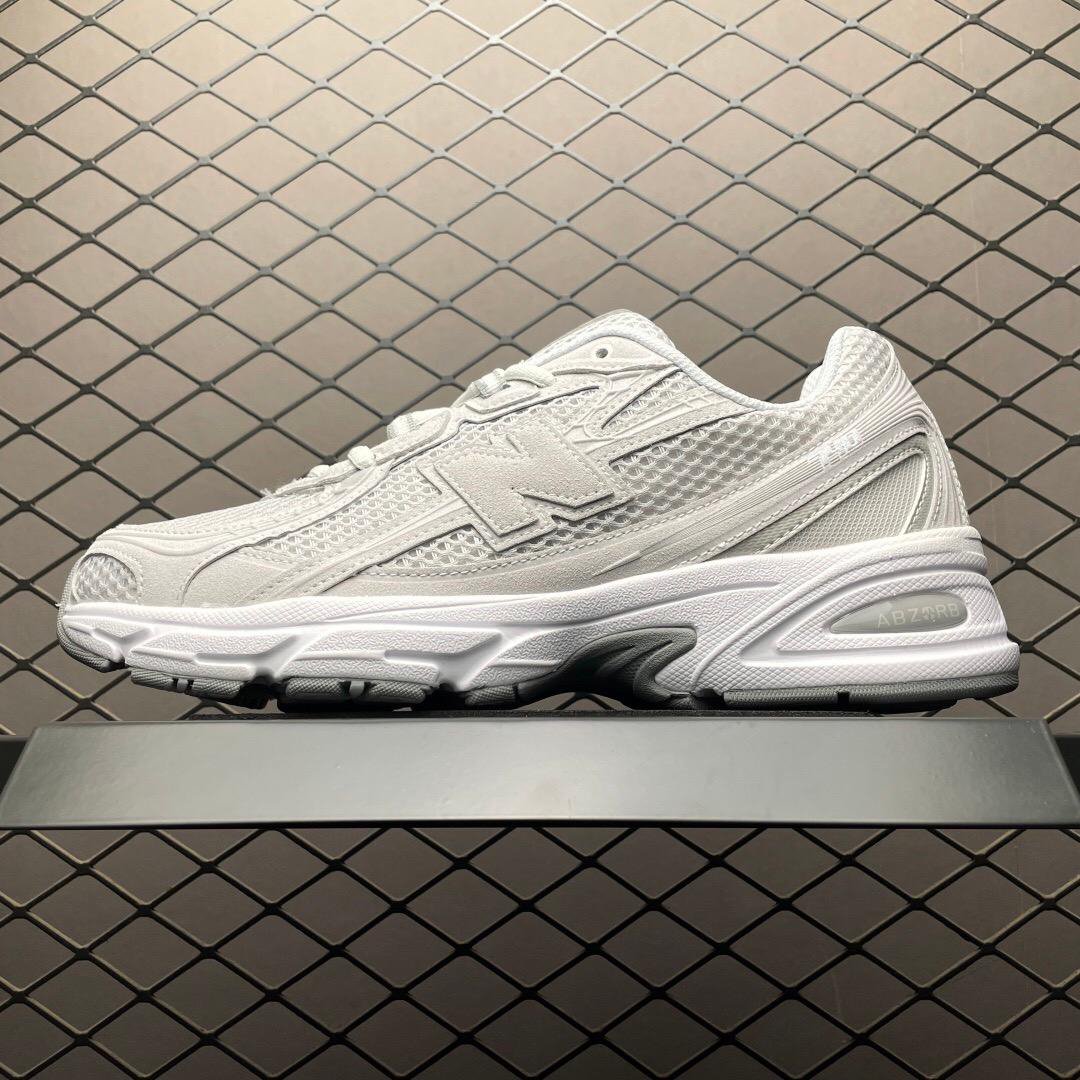 New Balance 740 White Sneaker