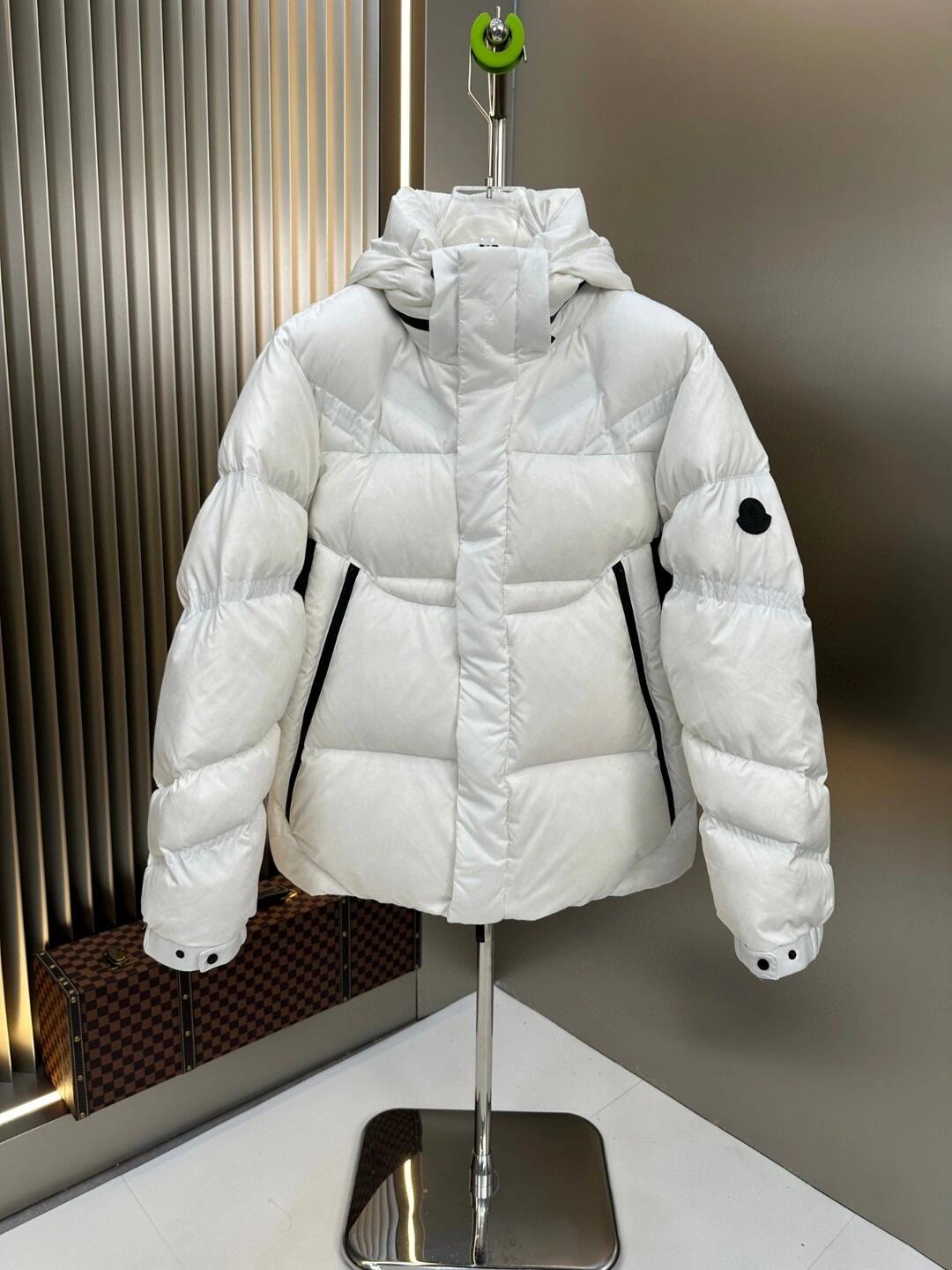White Hooded Puffer Jacket