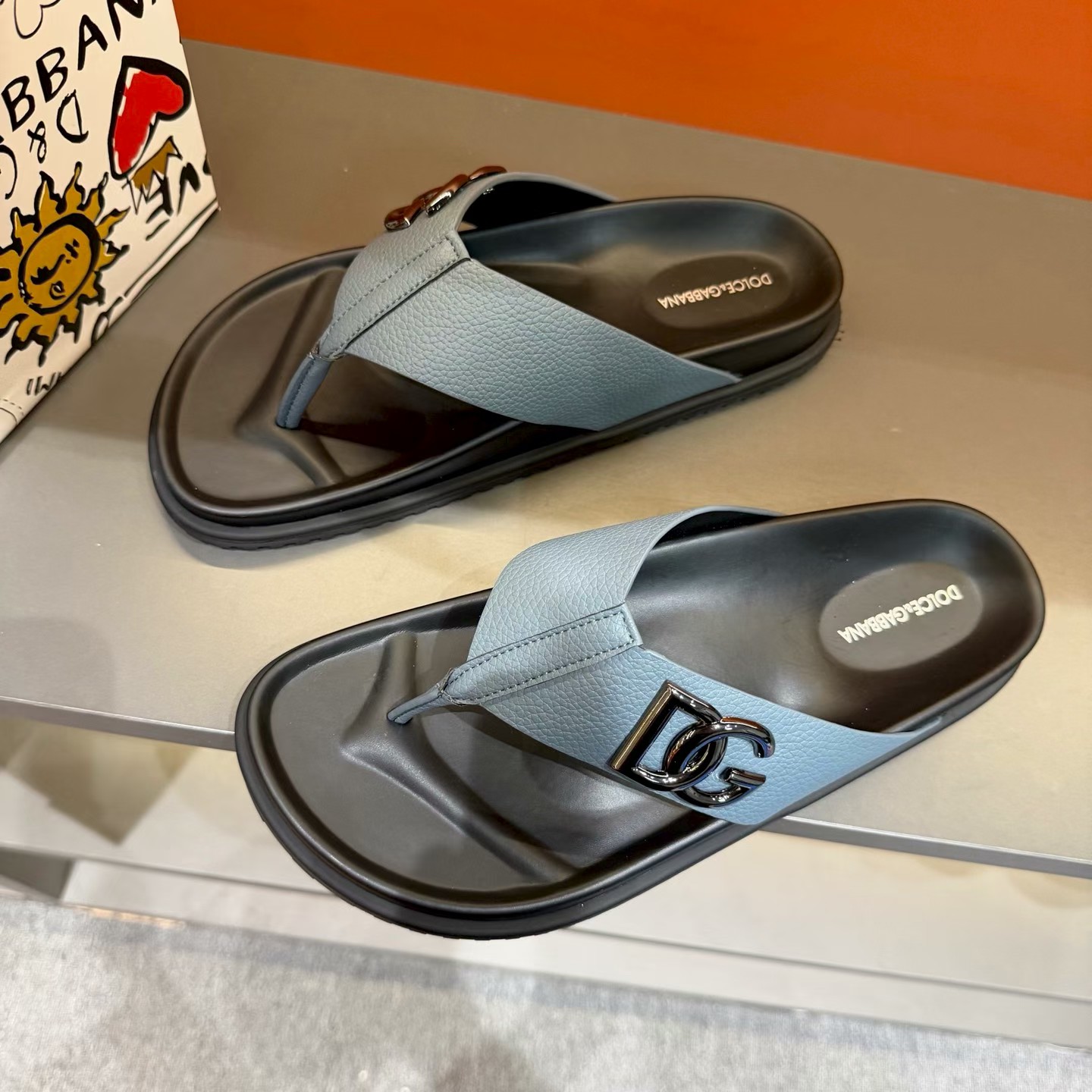 Dolce & Gabbana DG Logo Thong Sandals