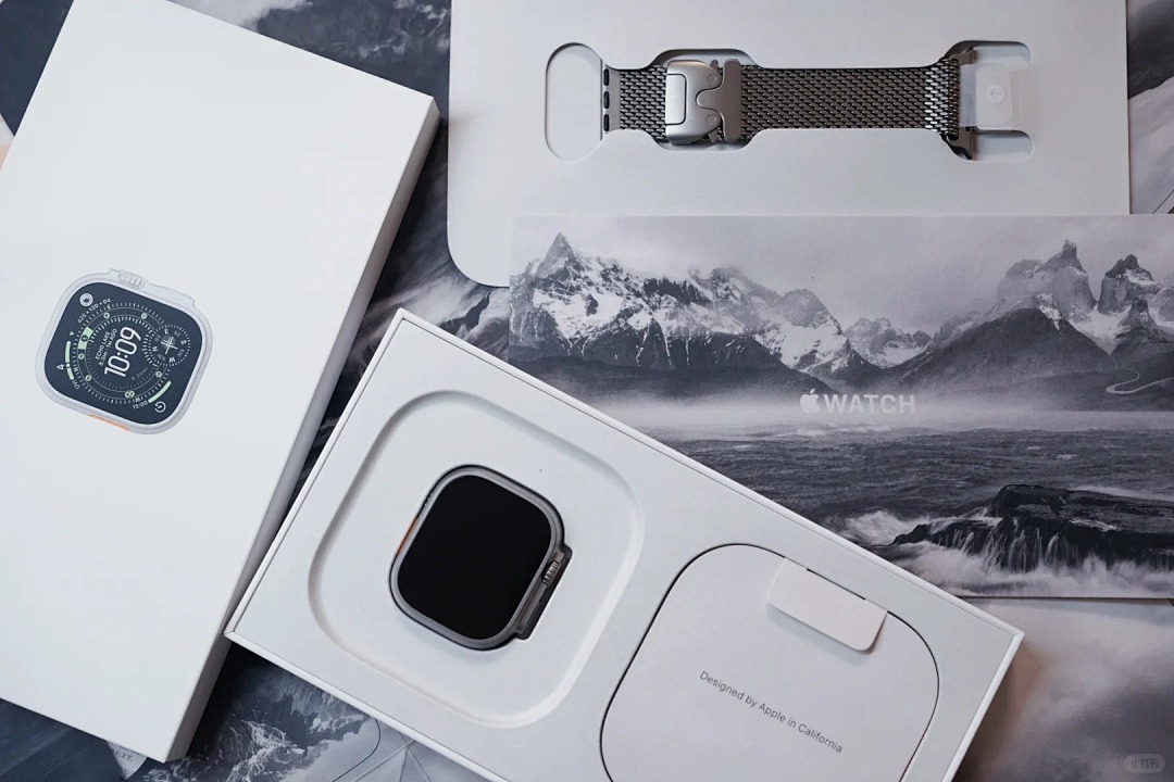 Apple Watch Ultra Smartwatch