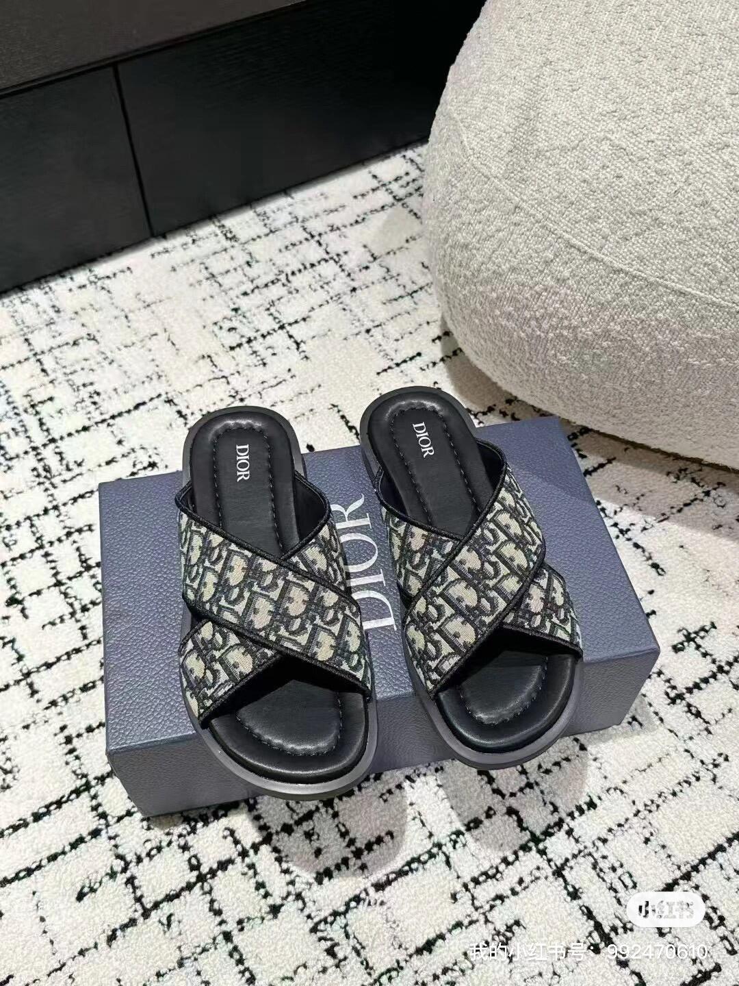DIOR Oblique Crossover Slide Sandals