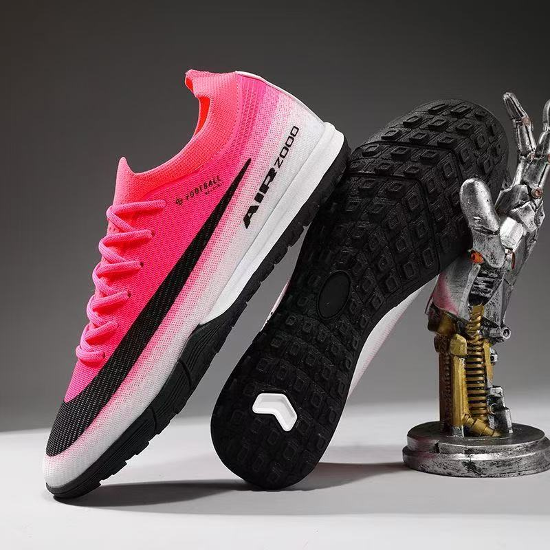 AIP 2000 Turf Soccer Shoes