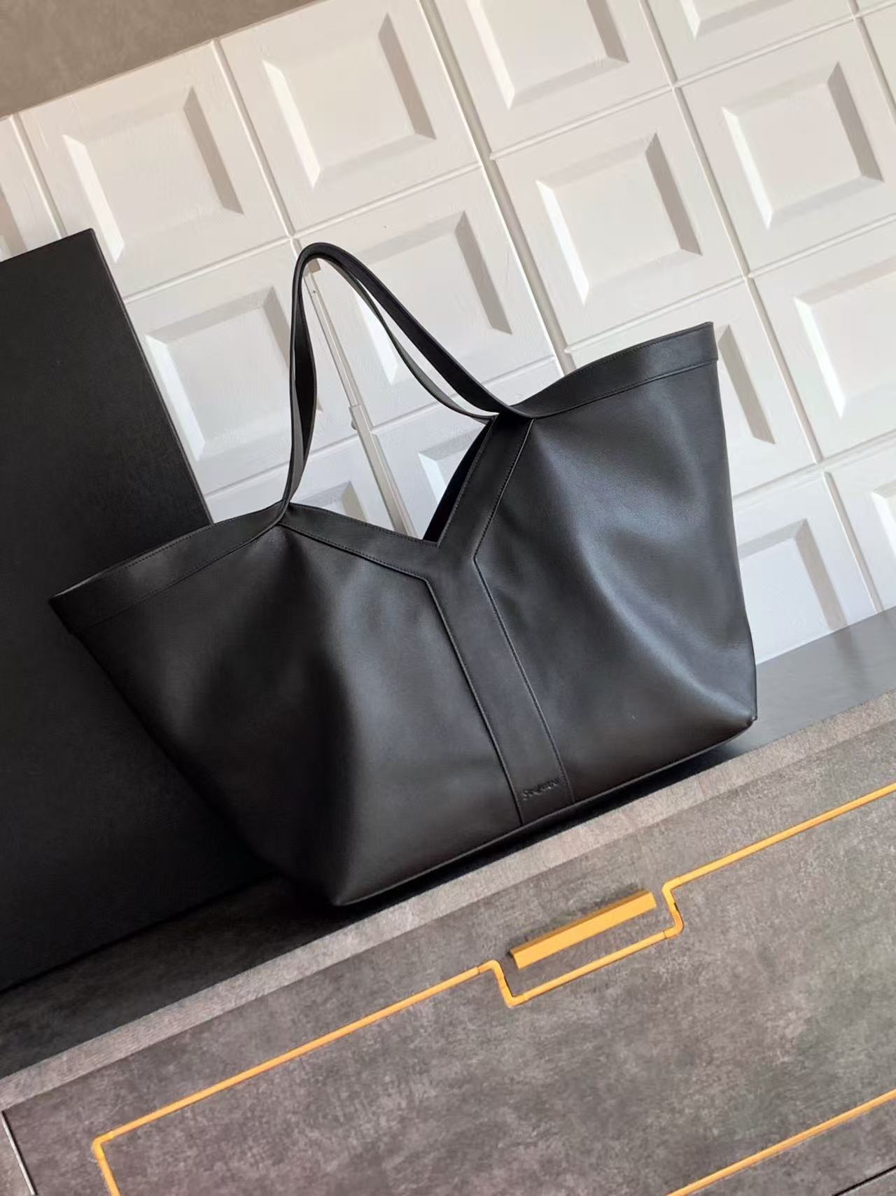 Black Large Tote Bag