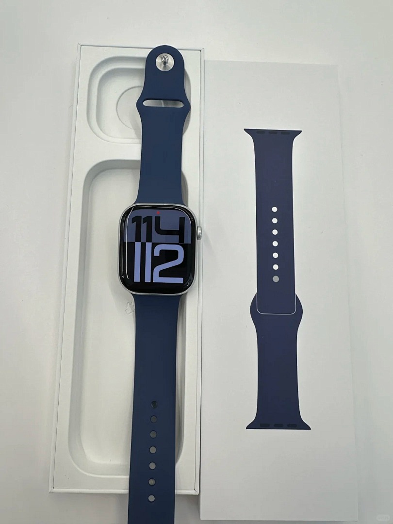 Square Display Smartwatch