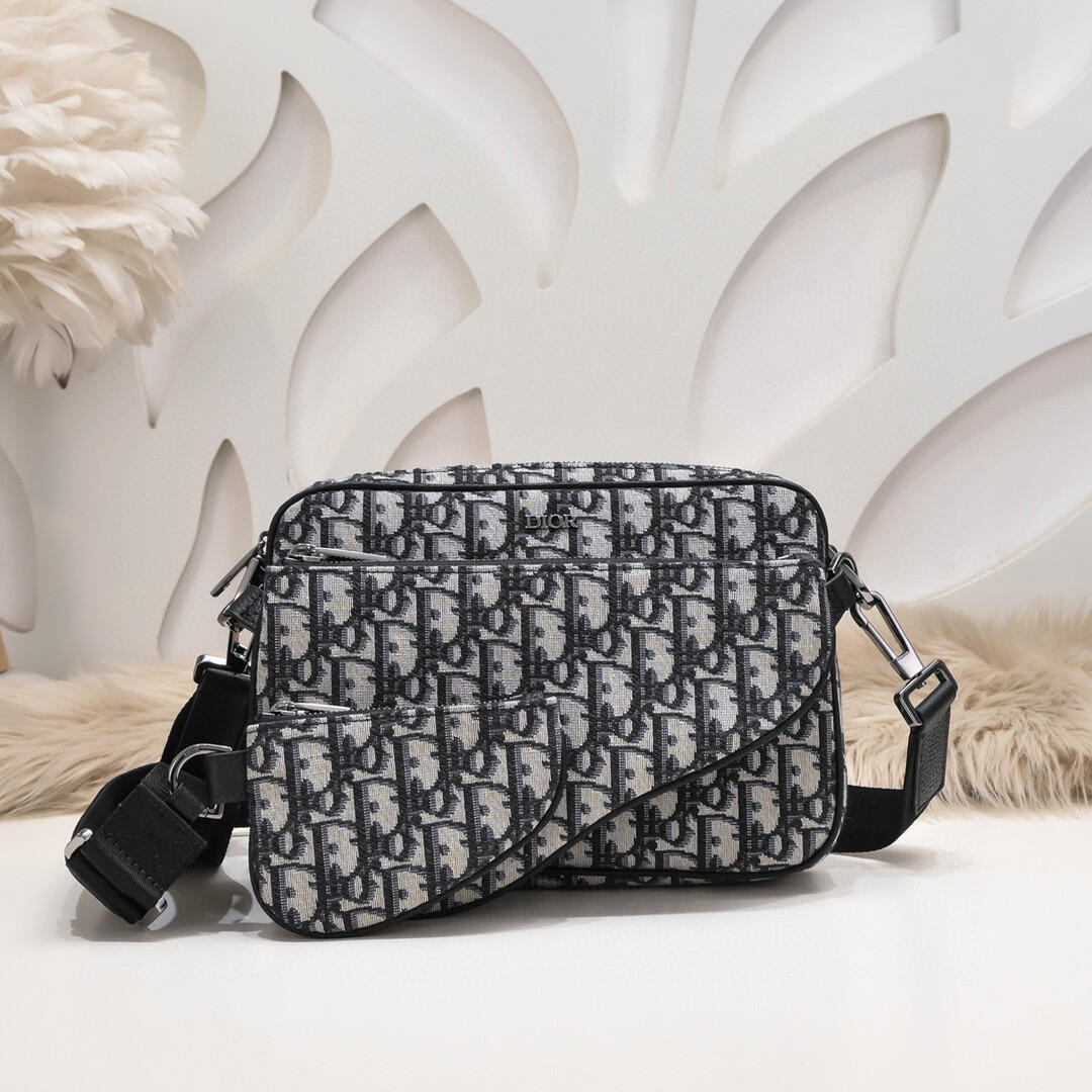 DIOR Oblique Camera Crossbody Bag with Pouch