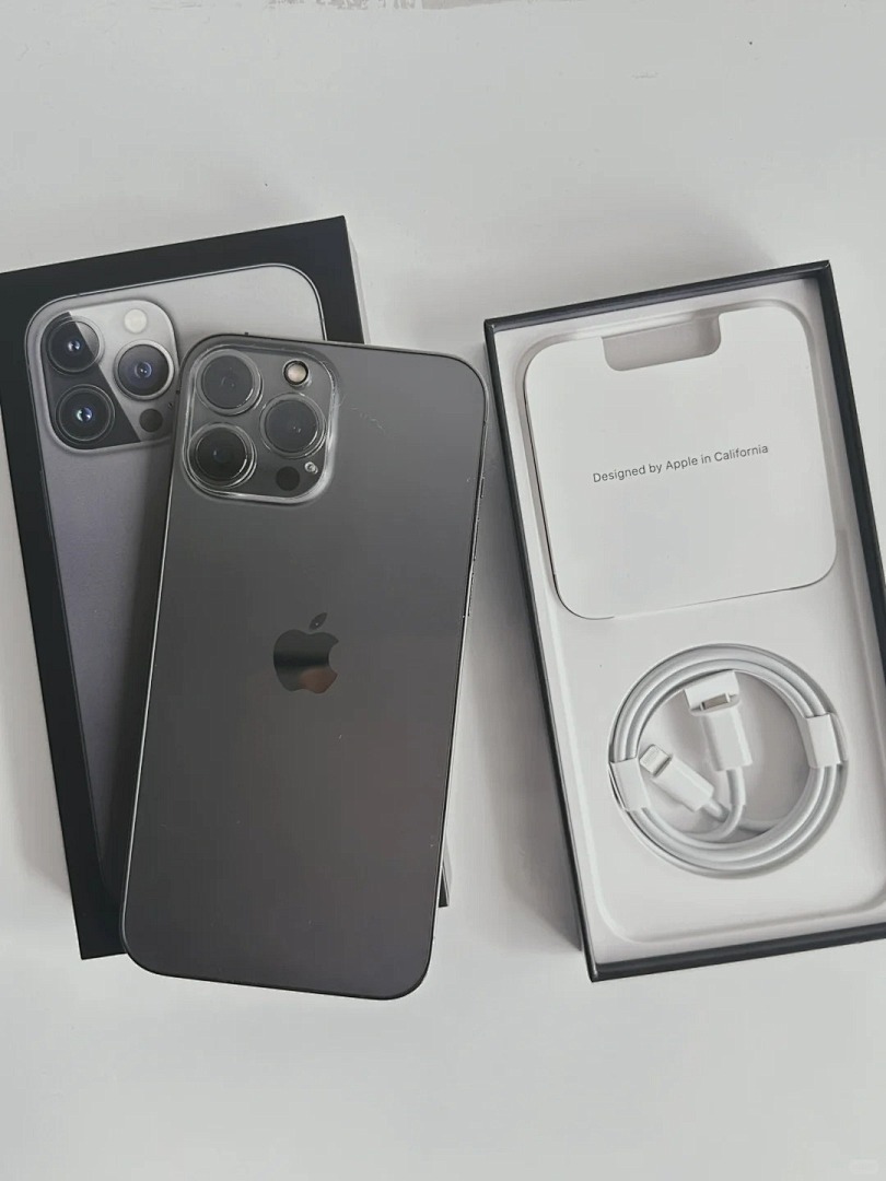 Apple iPhone Pro Smartphone