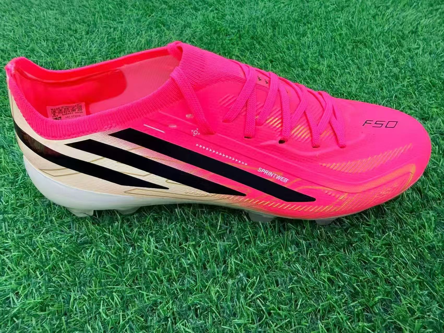 F50 Pink Soccer Cleat