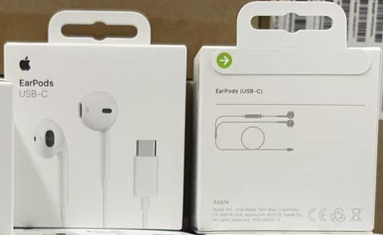 Apple EarPods with USB-C Connector