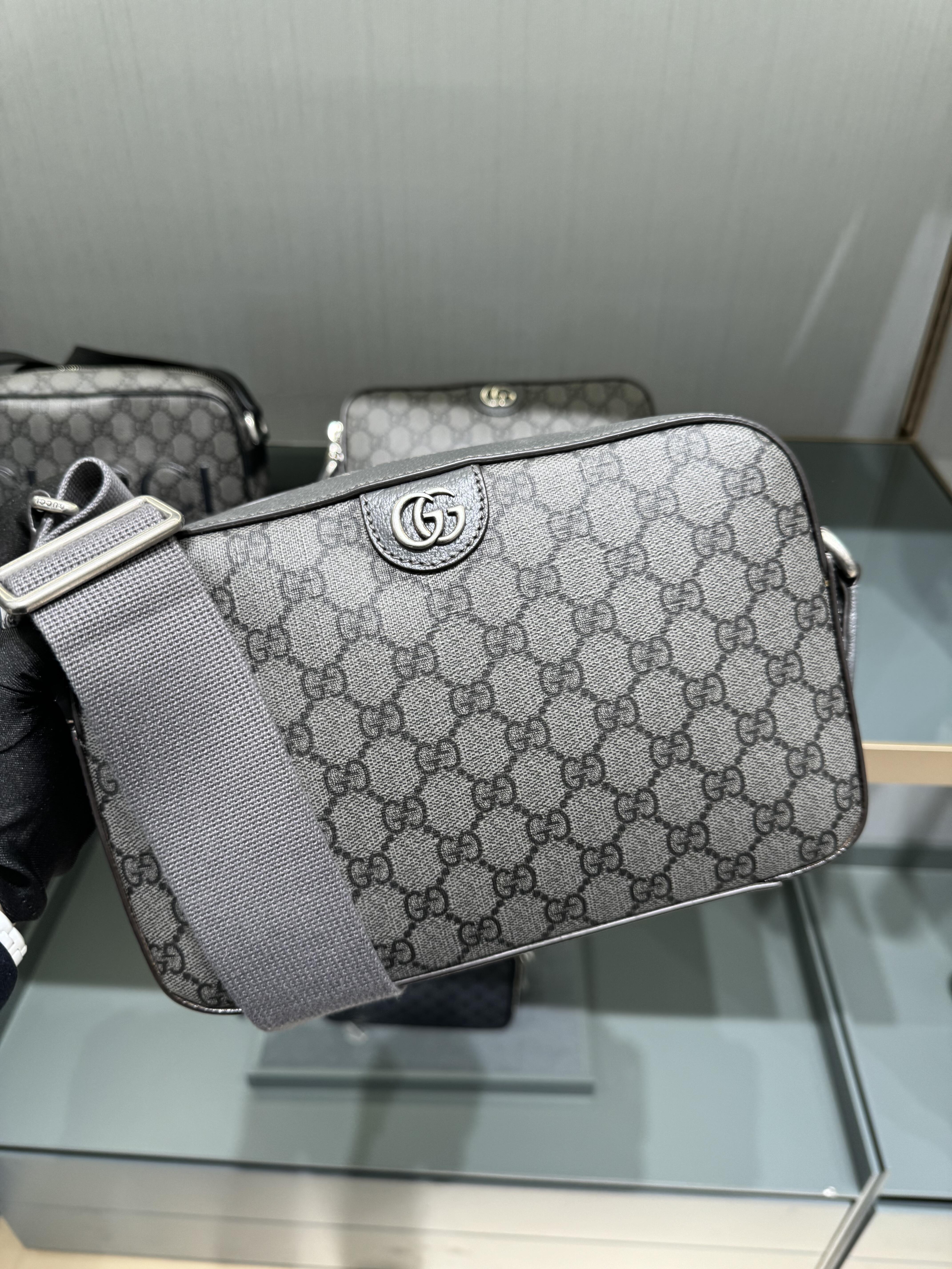 GG Supreme Monogram Camera Bag