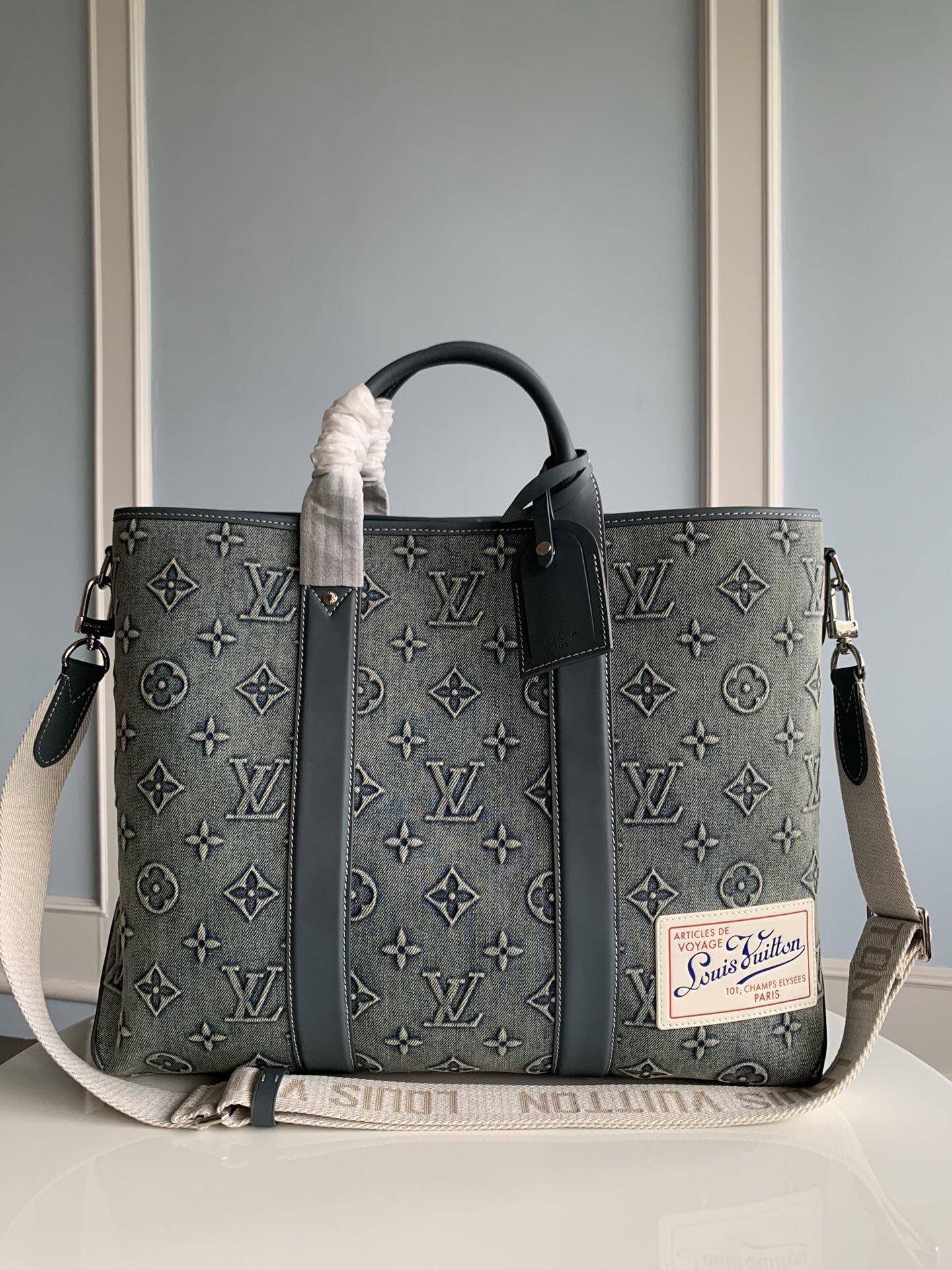 Louis Vuitton Monogram Tote Bag