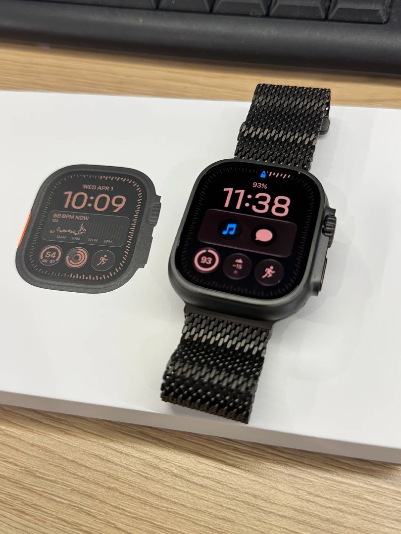 Square Digital Smartwatch