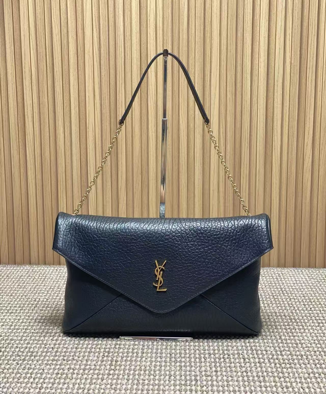 Black Envelope Chain Shoulder Bag