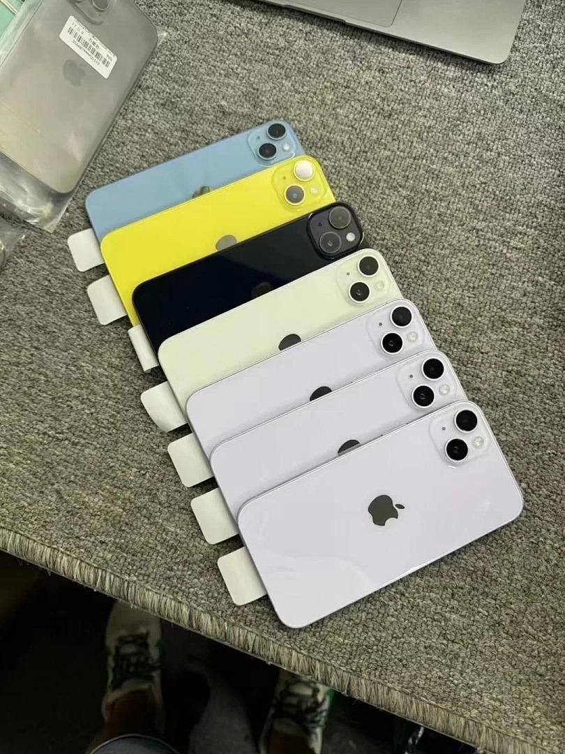 Apple Dual-Camera Smartphones