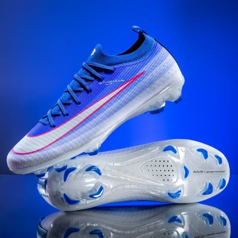 Flyknit Low-Cut Soccer Cleats