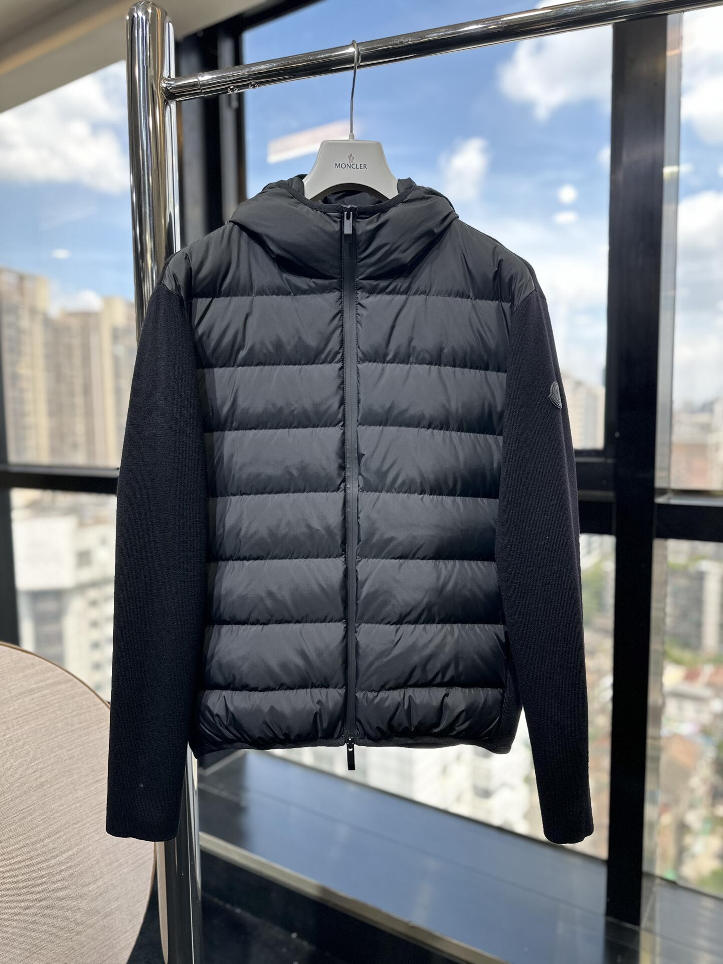 Moncler Hybrid Hooded Puffer Jacket