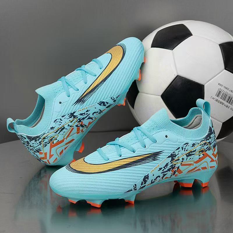 Graphic Print Soccer Cleats