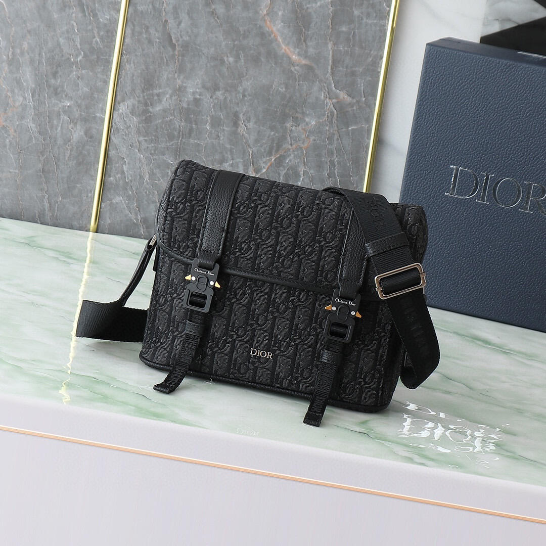 DIOR Black Oblique Double-Buckle Messenger Bag