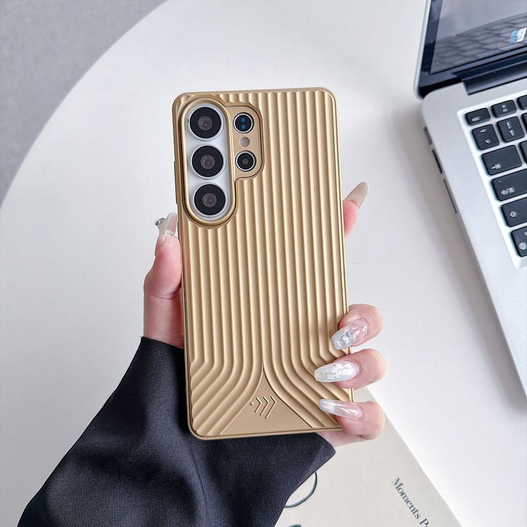 Gold Ribbed Smartphone Case