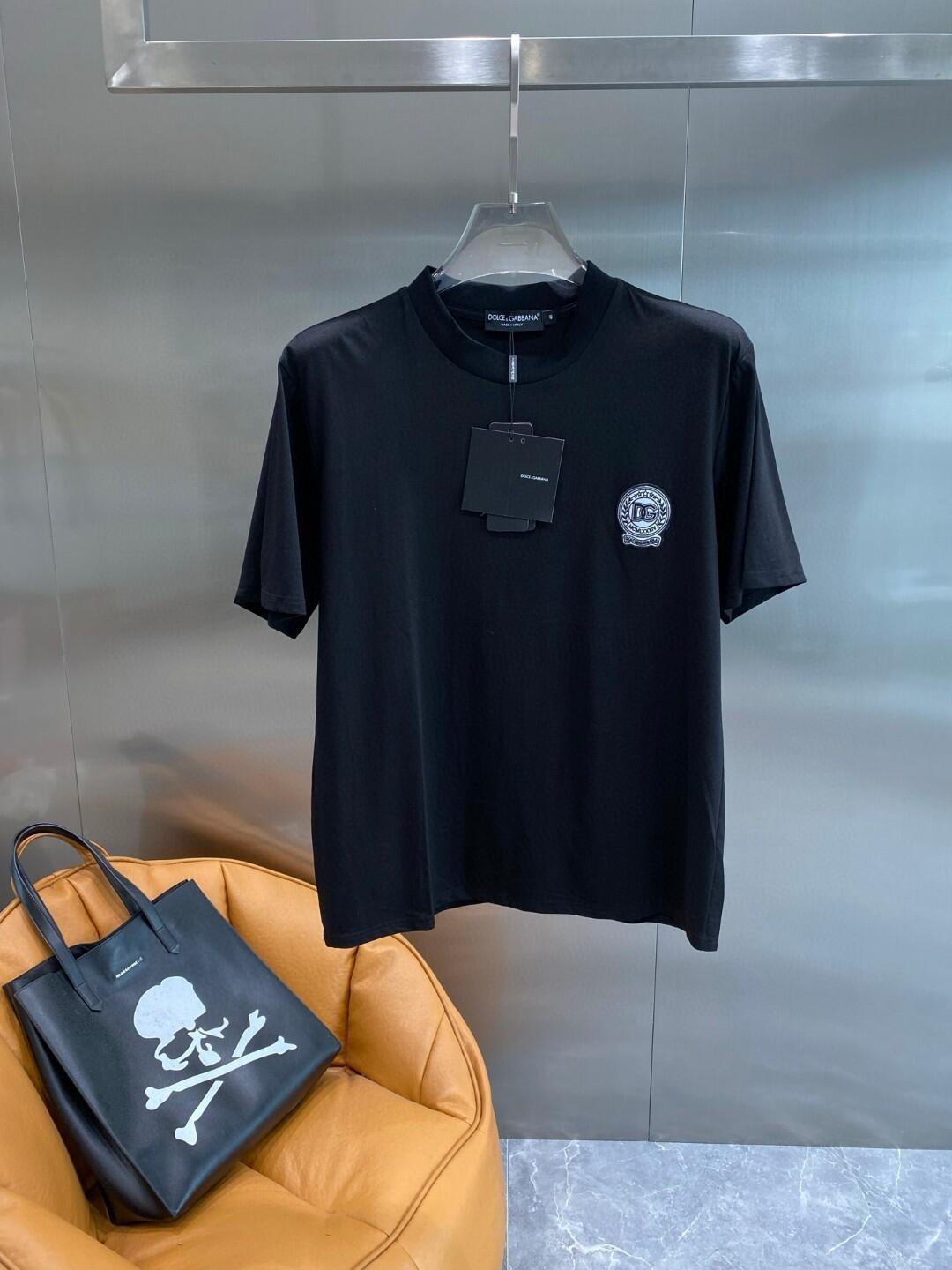 Dolce & Gabbana Crest T-Shirt