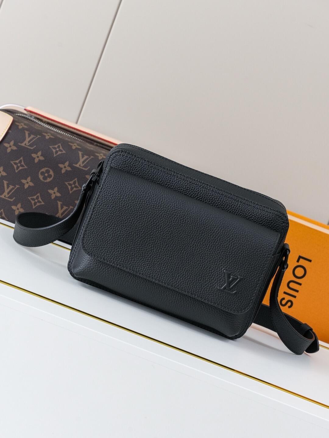 Louis Vuitton Black Leather Crossbody Bag