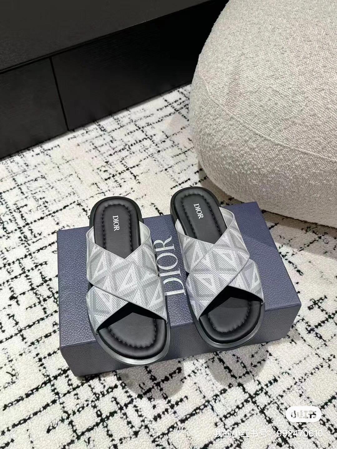 DIOR Geometric Crossover Slide Sandals