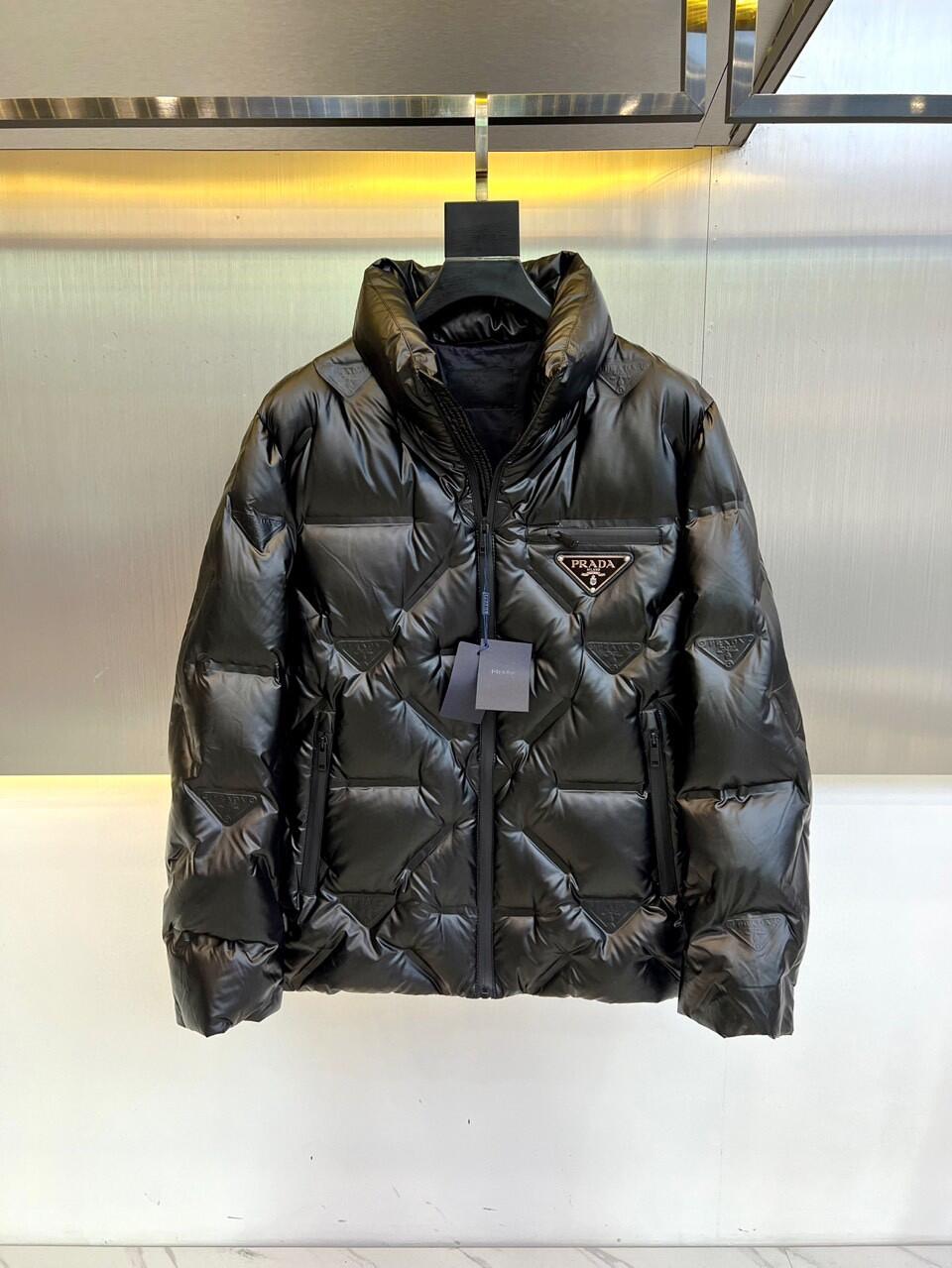 PRADA Black Triangle-Patch Hooded Down Jacket