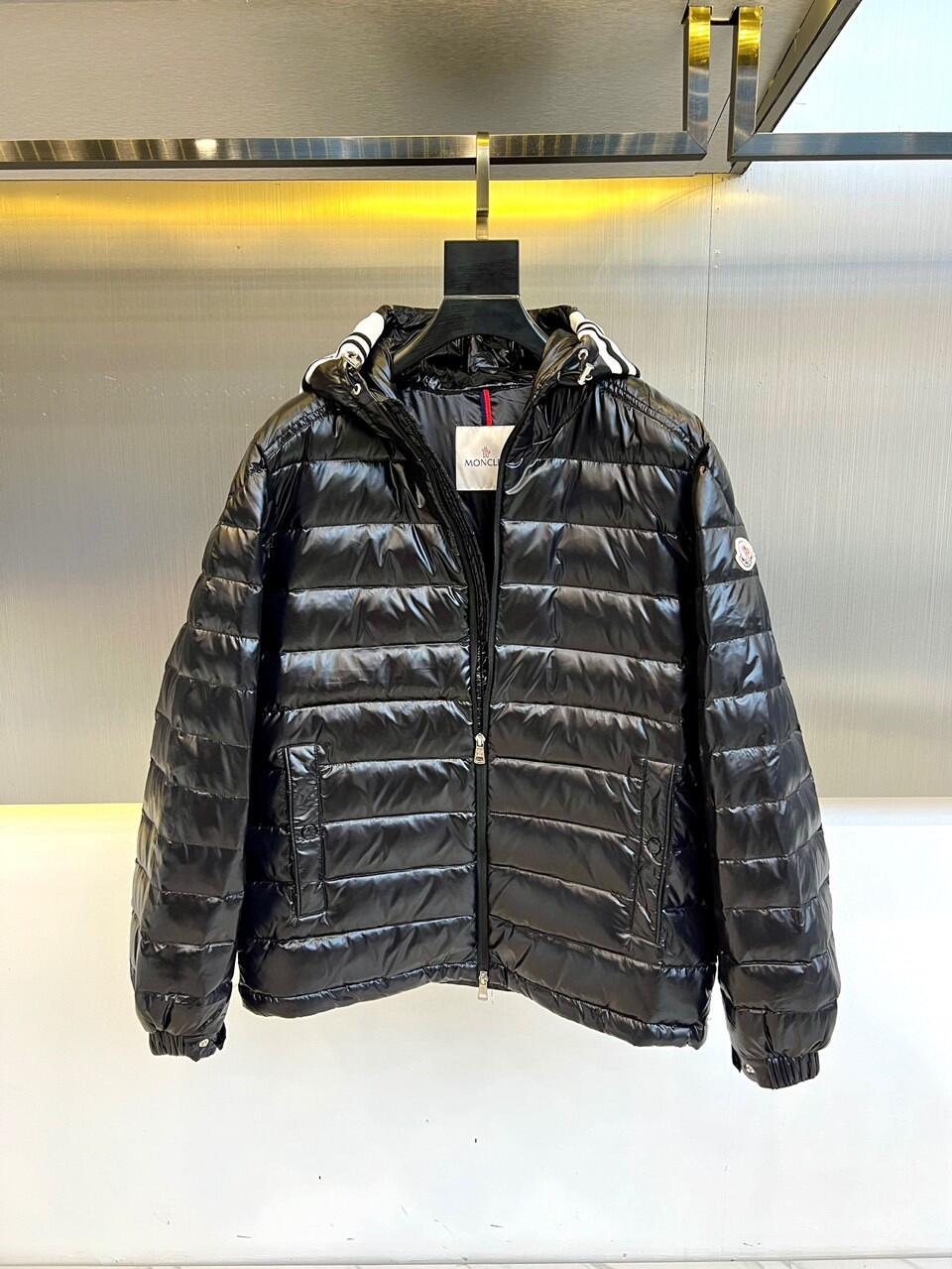 MONCLER Black Hooded Down Jacket