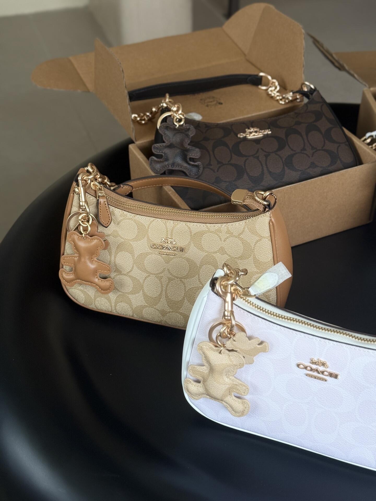 COACH Signature Bear Charm Shoulder Bag Set