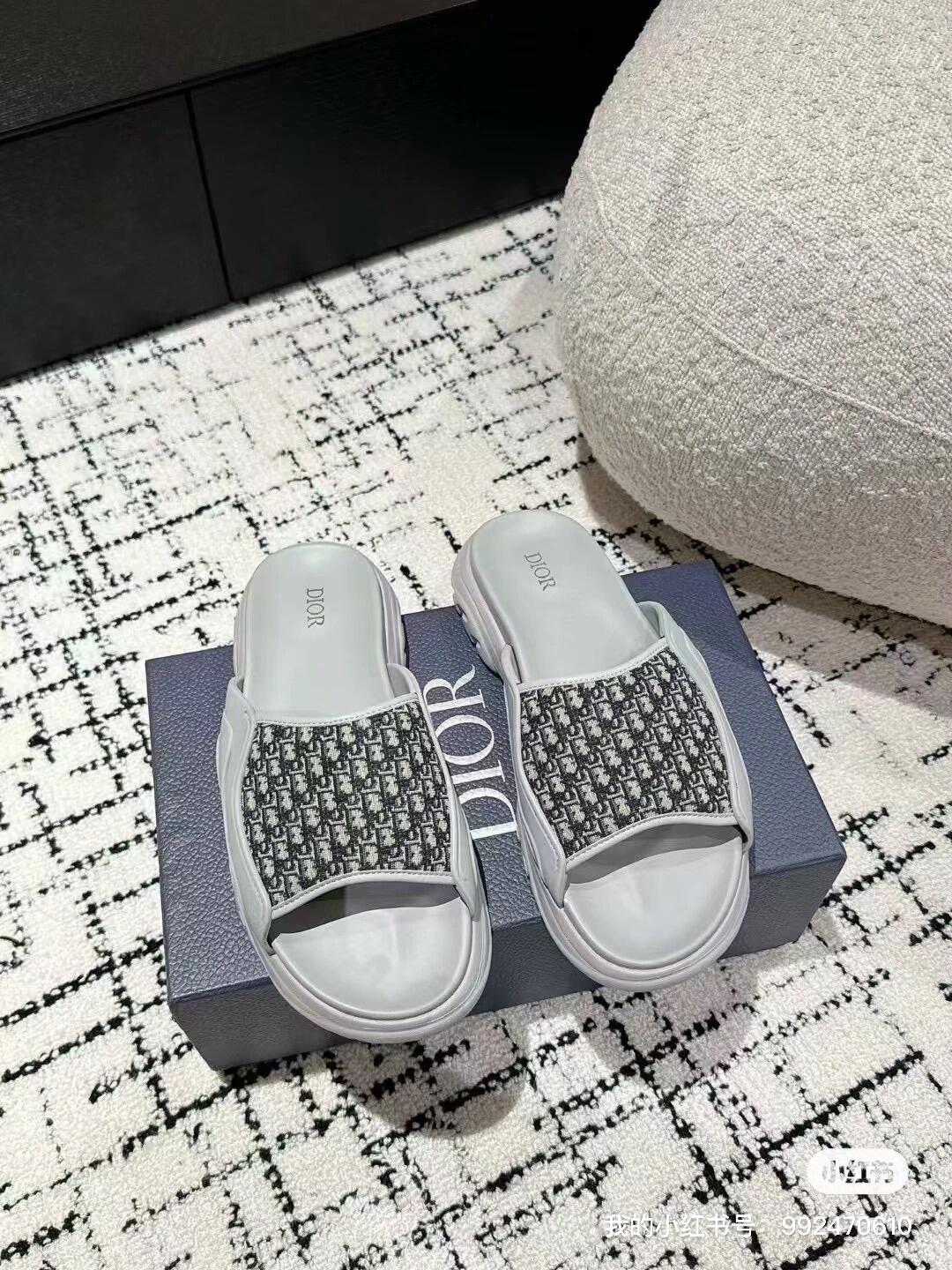 DIOR Oblique Wide-Strap Slide Sandals