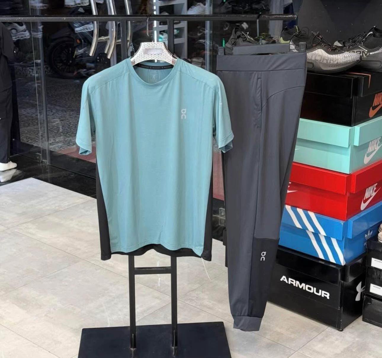 On Running Aqua T-Shirt and Charcoal Jogger Set