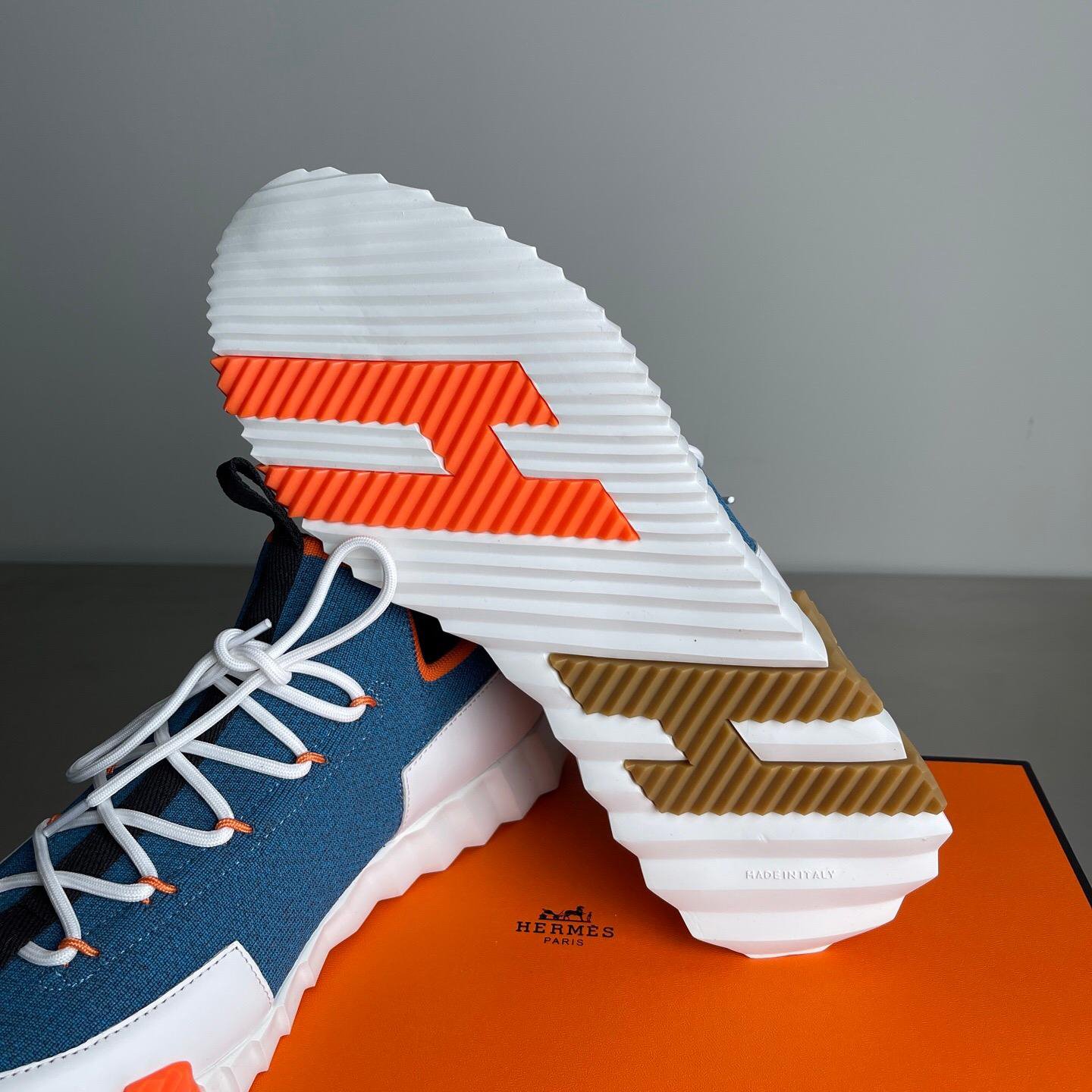 Hermès Blue Textile Low-Top Sneakers