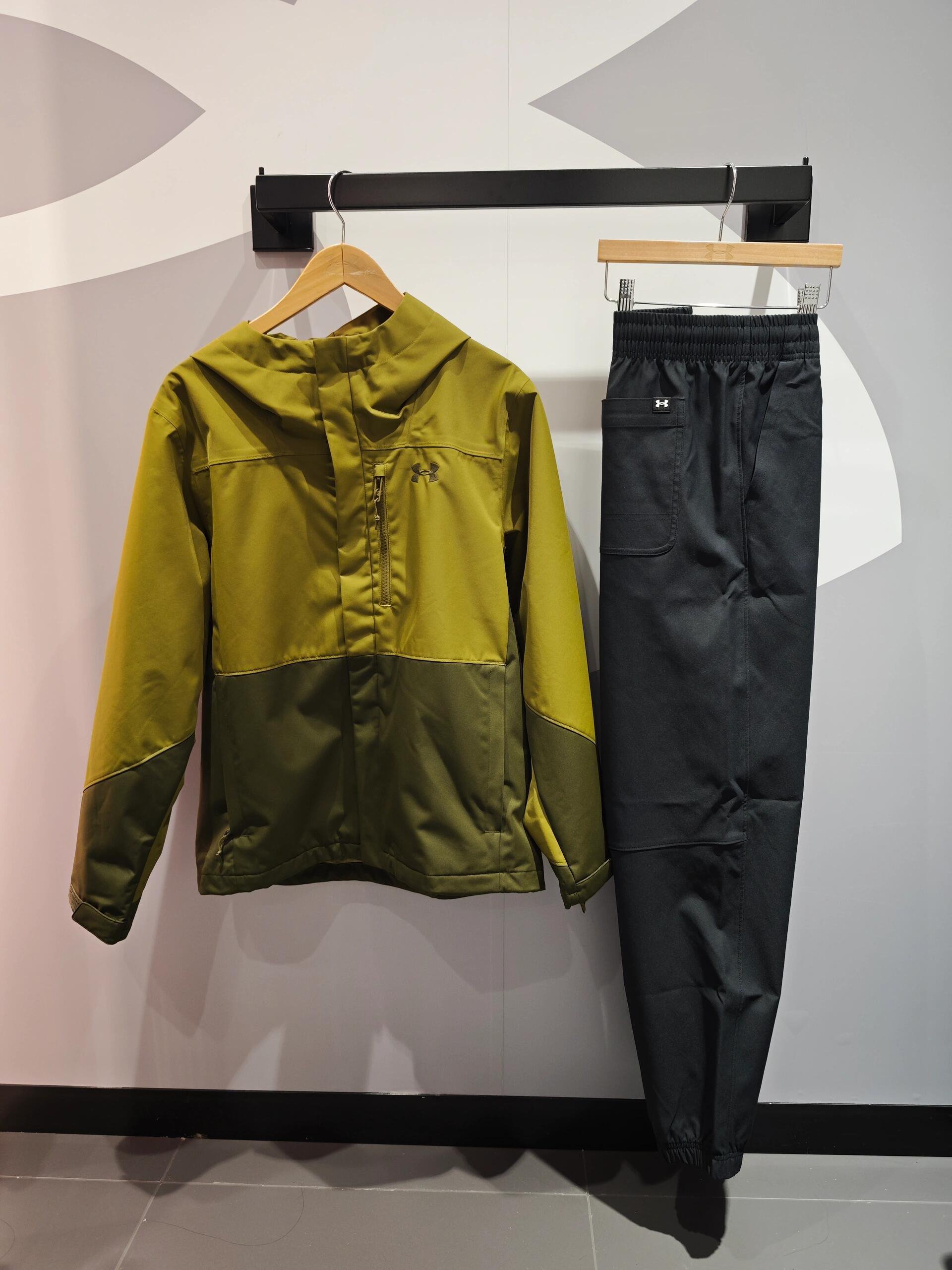 Under Armour Black Jogger Pants