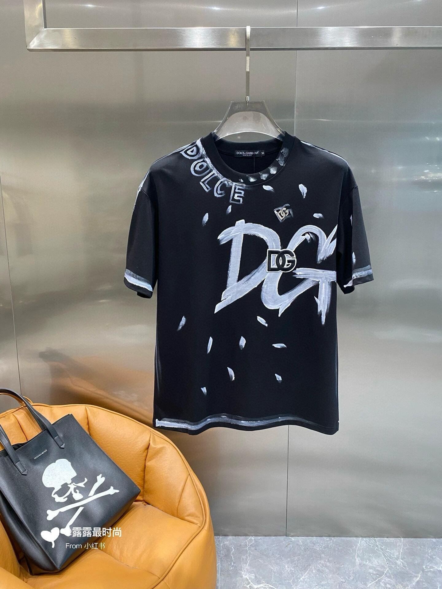 Dolce & Gabbana DG Brushstroke Graphic T-Shirt