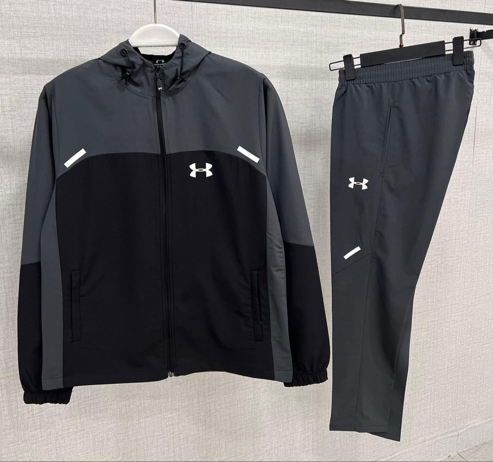 Under Armour Charcoal and Black Color-Block Tracksuit