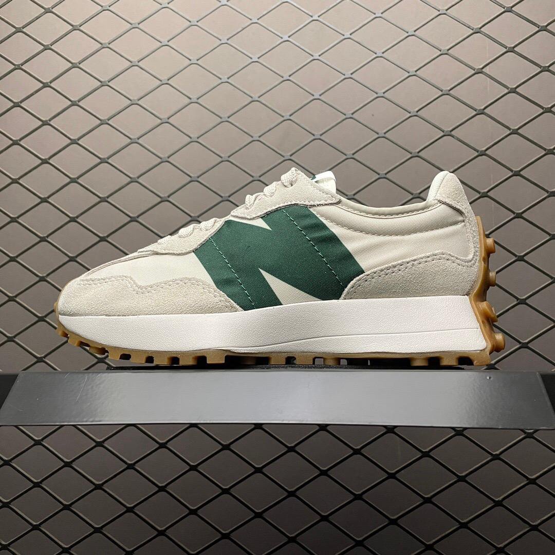 New Balance Retro Runner Sneaker