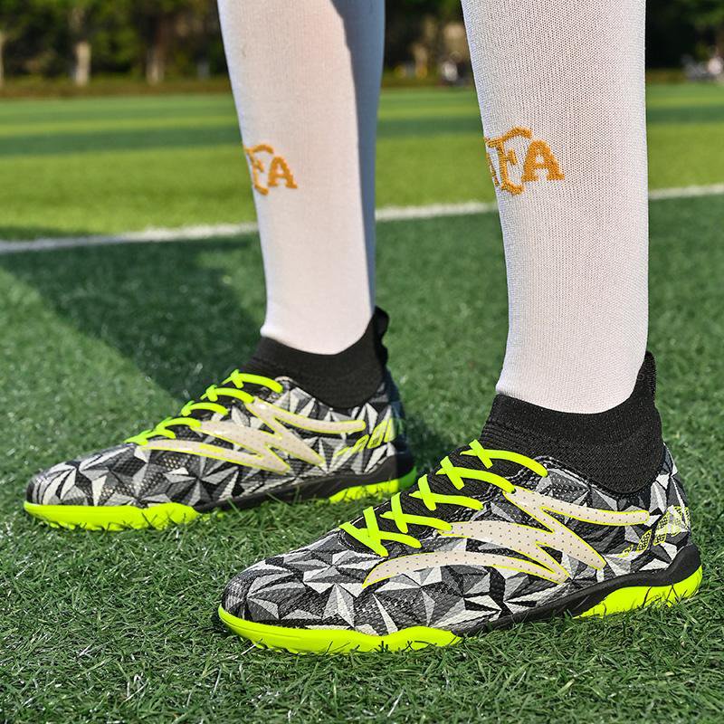 Geometric-Print Turf Soccer Shoes