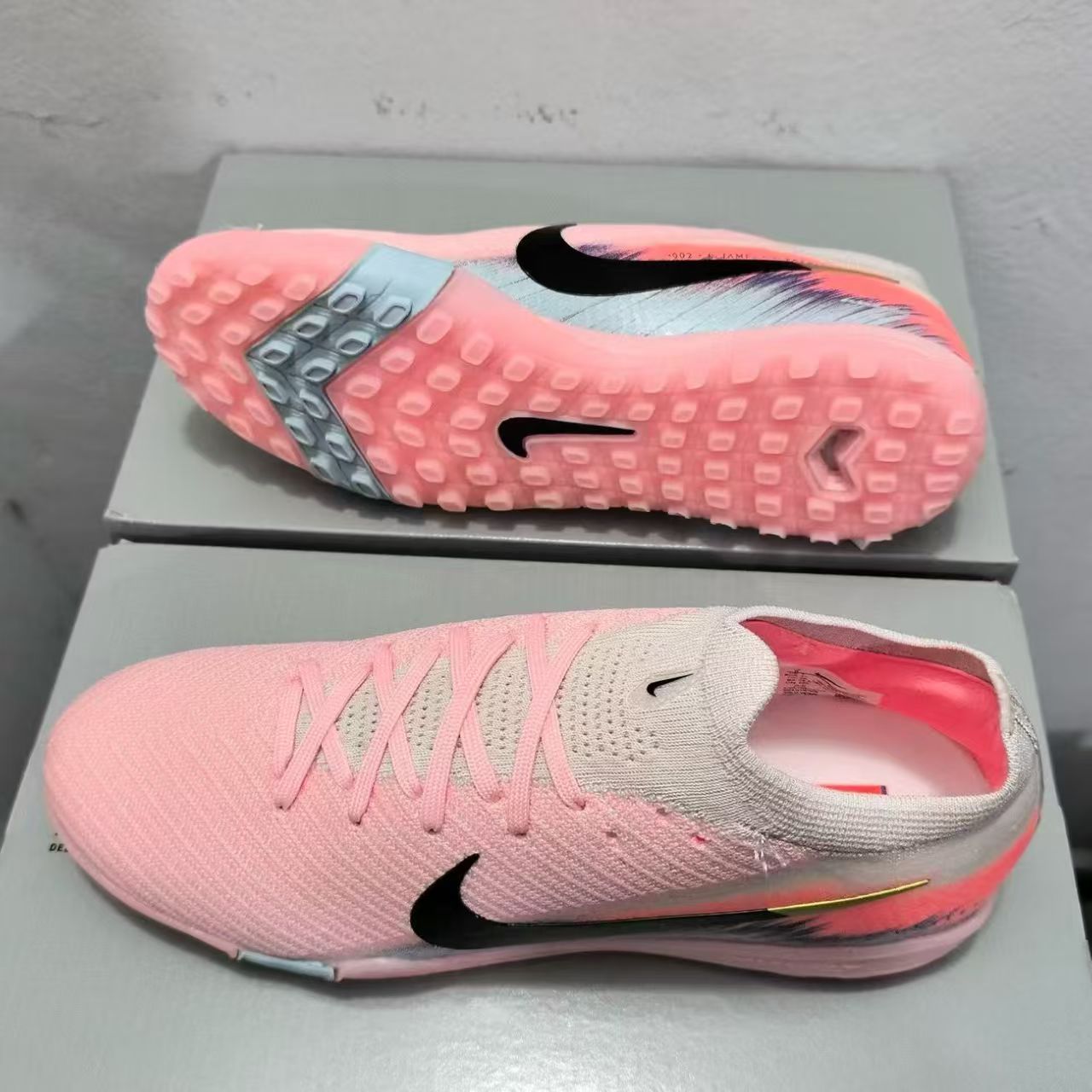 Nike Pink Turf Soccer Shoes