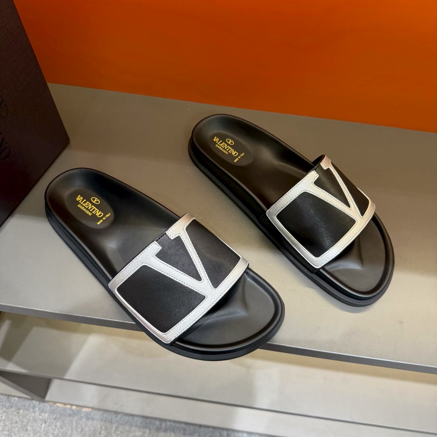 VALENTINO VLogo Slide Sandals