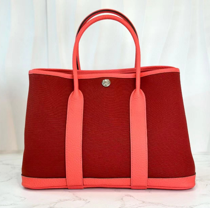 Red Two-Tone Textured Tote Bag